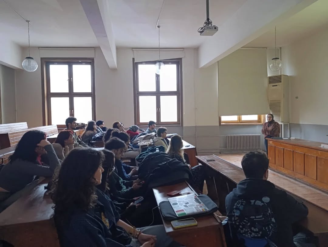 Makale Grubu — Yasemin Aydın